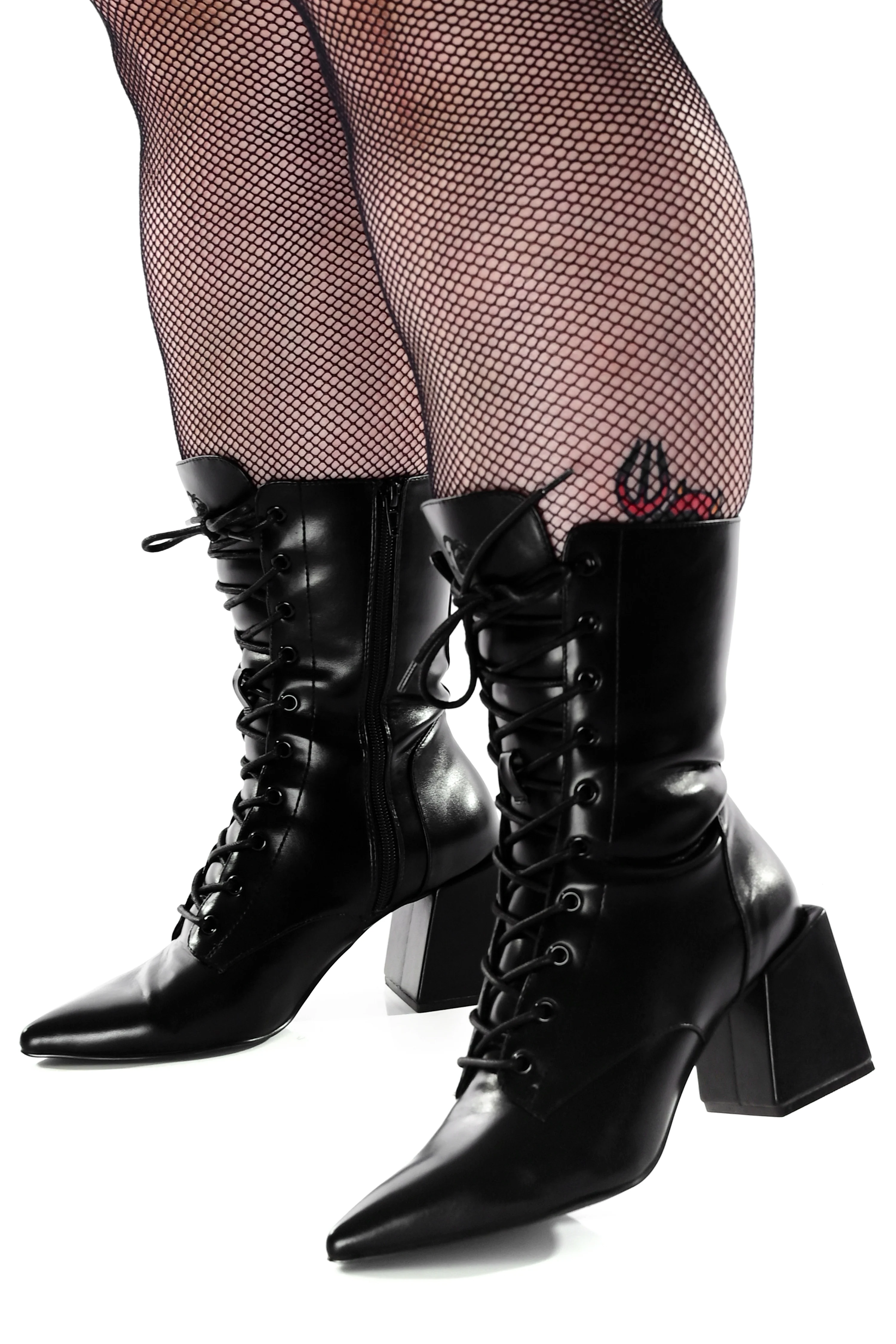 Ghost Host Boot - Image 6